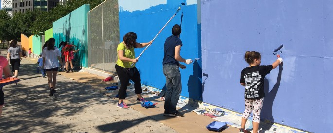 Repintem façana de l'escola 2017